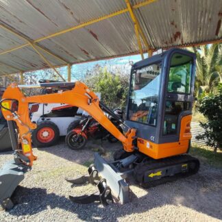 MINIEXCAVADORA NIKATA N2300
