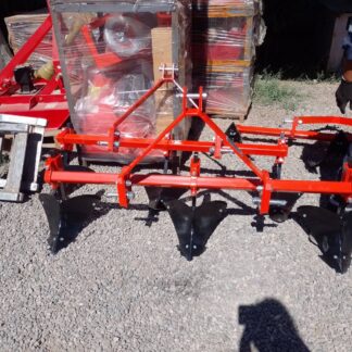 ARADO SURCADOR 3 PUNTAS